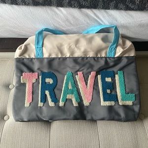 Travel duffle bag